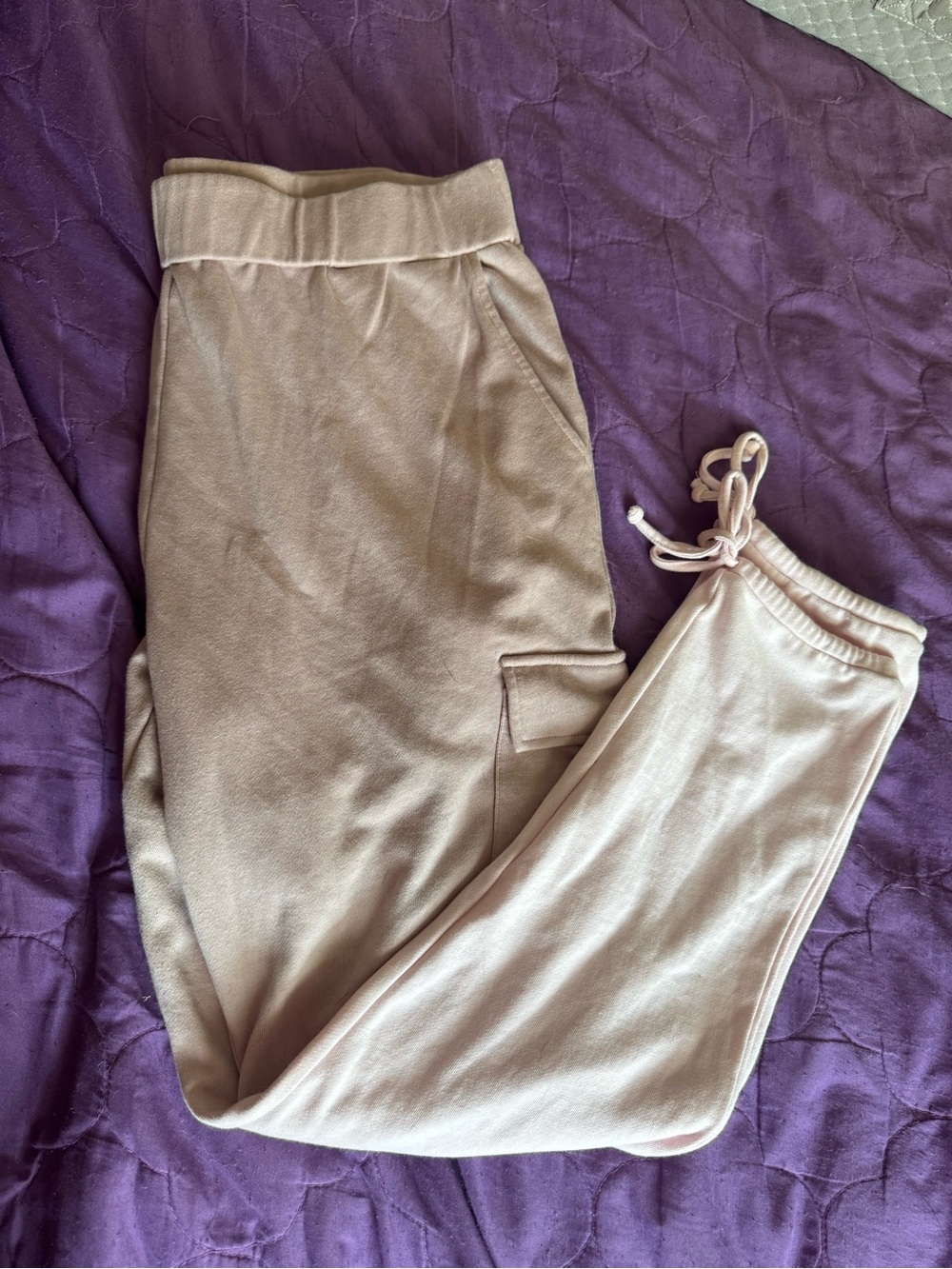 Soft Jogger Pants in Light Pink Ombré
